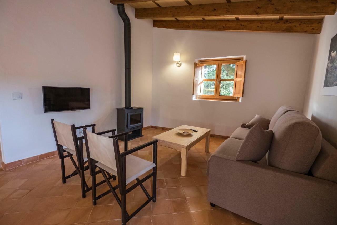 Agroturismo Son Alzines Lluc Extérieur photo